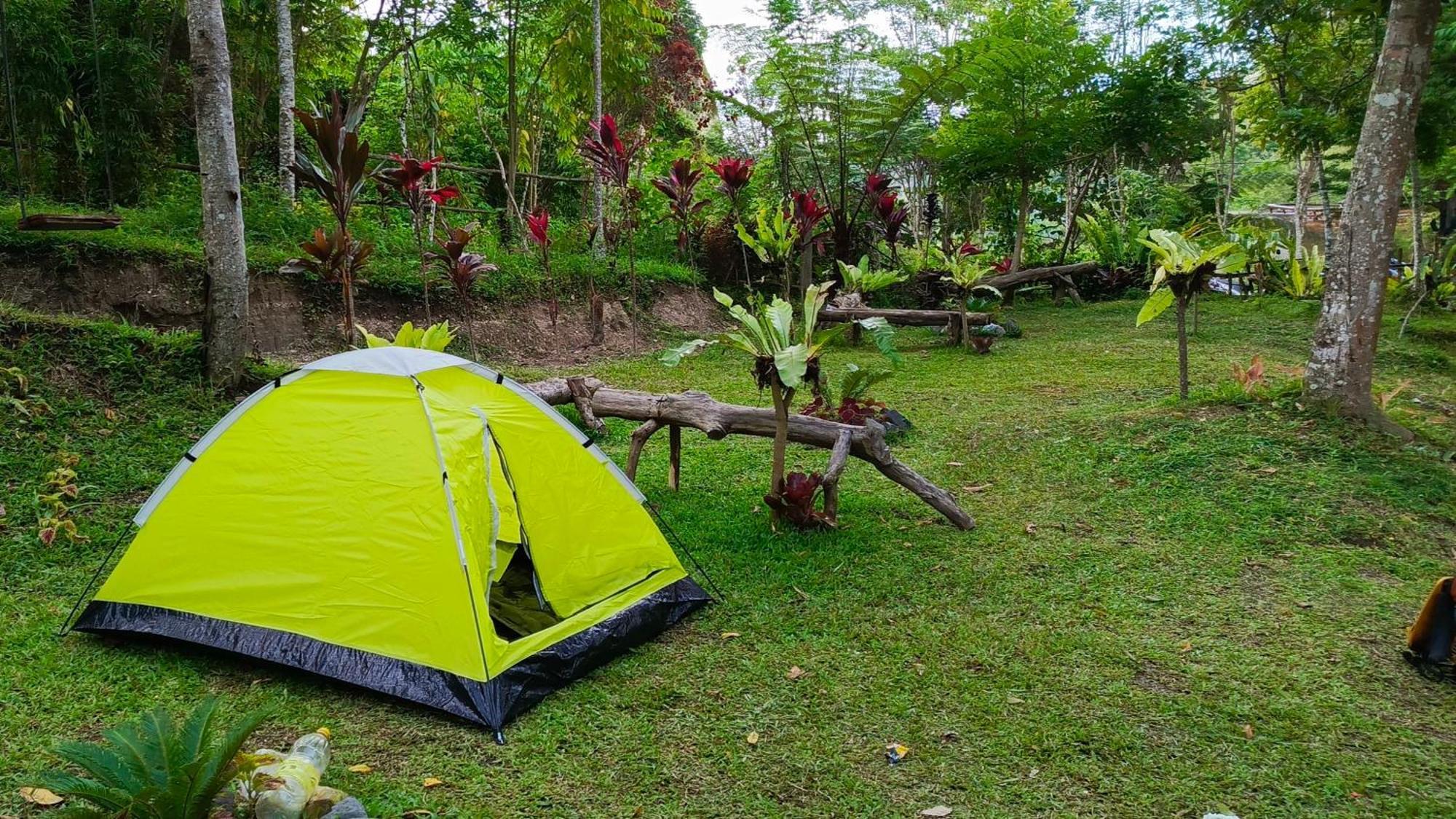 ホテル Tapian Ratu Camp ブキティンギ エクステリア 写真